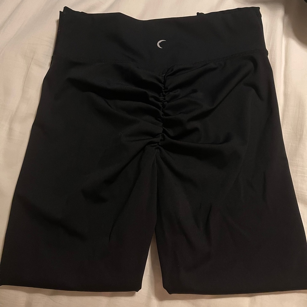 Zyia Black Brilliant Scrunchy What Hi-Rise 7/8 24”